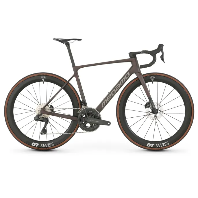 Megamo RAISE 03 - 2026 Velo route Carbone