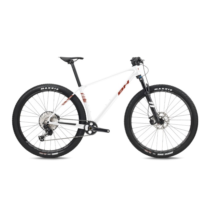 Ultimate 8 - BH VTT carbone