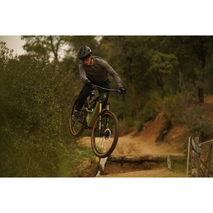 Megamo Flame CRB 07  2026