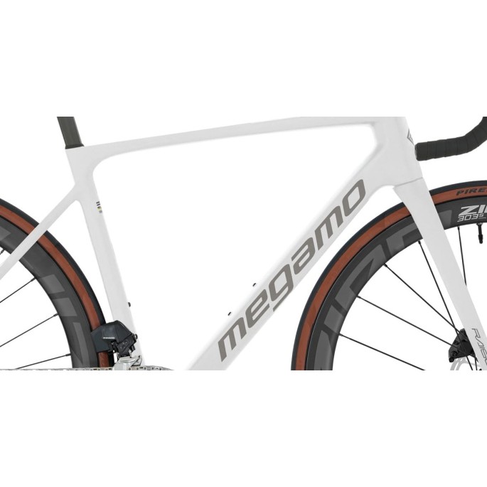 Megamo RAISE 05 - 2026 velo route carbone