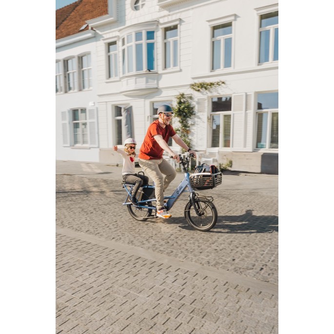O2 feel Buzz 7 E Bikes - Velo cargo biplace
