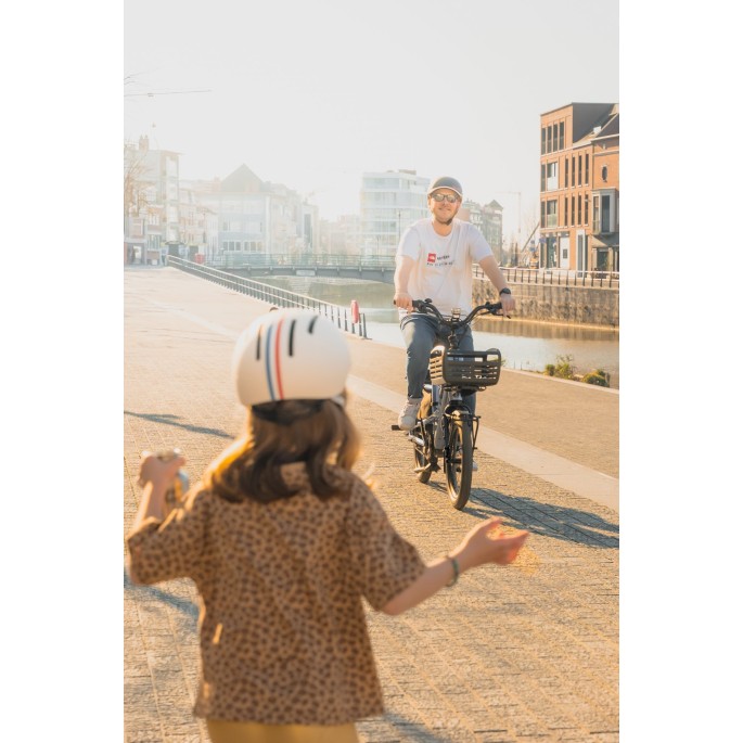 O2 feel Buzz 7 E Bikes - Velo cargo biplace