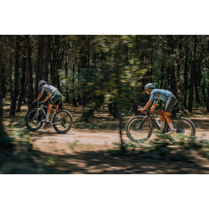 Megamo West 03 2027 - Gravel Carbone SRAM AXS | Velonline