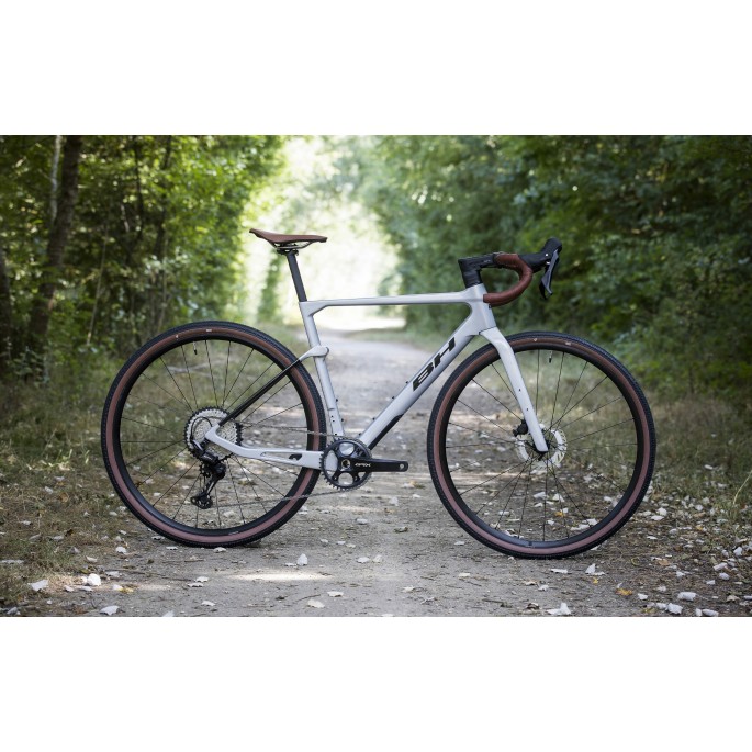 BH GRAVELX 2.0 AT 2027 - Vélo Gravel Carbone | Velonline